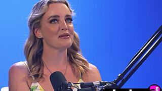 i'm so hot watchin this beautiful naked blonde milf finger her pussy