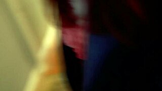 Nerdy Dezi Rae craves fingering pussy deepthroat joy