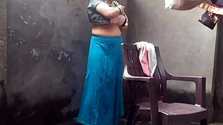 Indian milf wife baths outdoors garden big tits juicy pussy exposed