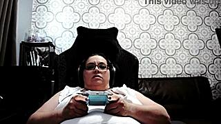 bbw gaming streamer fingers fat pussy during horny solo preview