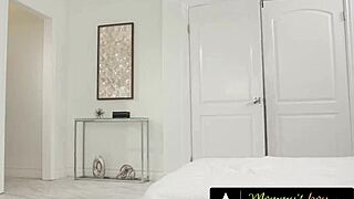 omg reyna belle caught me cheating with stepmom alexis!