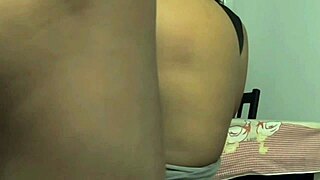 I wanna spank frot my stepsister's huge ass no penetration