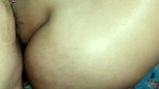 muslim bf's big lund drills indian gf's tight ass doggystyle