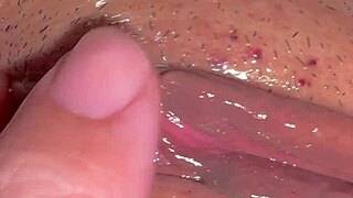 amateur shaved pussy close up 310 days post virginity loss!