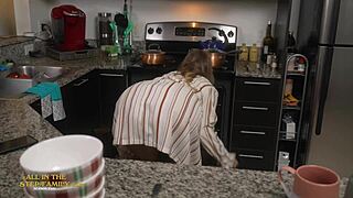 stuff your stepmom kymber leigh fat ass for thanksgiving?