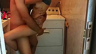Calvohot70 pounds slut daughter-in-law while dad cooks nearby