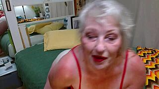 whew, 1129 days in these panties... my ripe milf scent got that big ass shaking