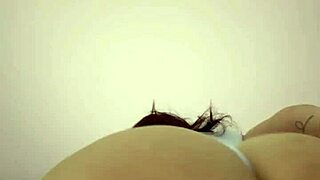 Damn! Hot Brunette Twerks Massive Ass like a Pro!