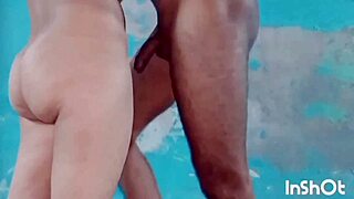 Janvibhabhi's hot kisses lead to screaming hard fuck