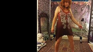 Hotwife Steffi Dances and Flashes Her Cunt