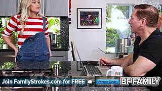 stepdaughter holiday fuck leads to parents' divorce?