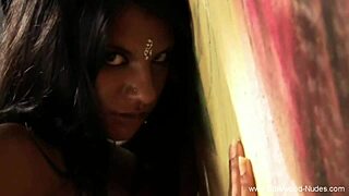 indian milf dances seductively owning the spotlight