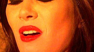 old lady spreads juicy hairy pussy for deep licking ride