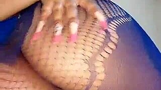 bbw spreads ass cheeks for deep anal fingering