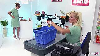 i love two blonde milfs' big bouncing boobs in mmff foursome