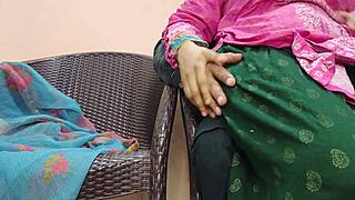 Desi boy's rough thrusts make horny khala moan in wet pussy ecstasy!